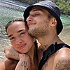 Дуа Липа на романтичен одмор на Карибите